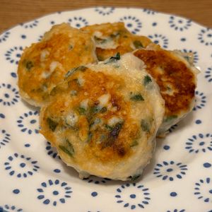 ともとらの作ってみた!投稿(旨味効きすぎ♪【むね肉と大葉のうま塩つくね】)