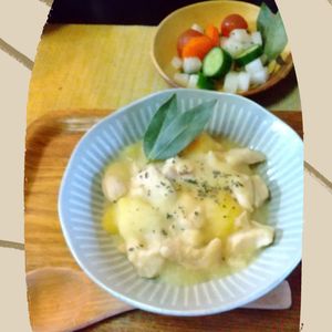 チョロリスの作ってみた!投稿(【鶏むねとじゃがいものクリーム煮】簡単！とろみ付け要らず♪)