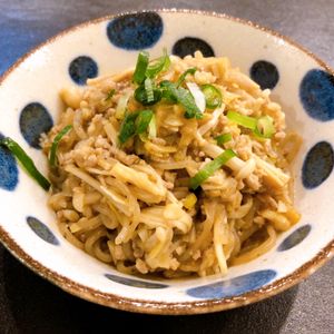 1032950の作ってみた!投稿(えのきとしらたきで腸活《止まらない♡麻婆炒め》)