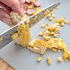 とうもろこしが主役!炊飯器ケチャップライス|オムライスにもの下準備