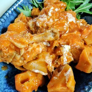 ゆみの作ってみた!投稿(ほろほろ鶏とほくほく蓮根のトマト煮込み)
