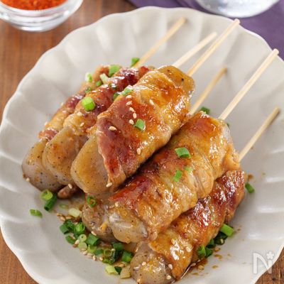 ビールが止まらない！肉巻きコンニャクの照りてり串焼き
