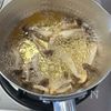 香ばしさ広がる 焼きしめじと小松菜のすまし汁の工程2