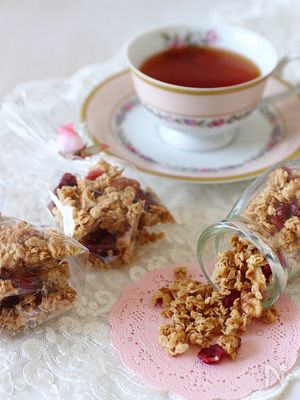 メープルグラノーラ