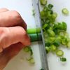 フライパンで簡単！【大根のみそ煮込み】の下準備