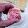 粉チーズたっぷりで「大人の蓮根肉詰め焼き」の工程1