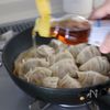 我が家の定番になった絶品♪【大葉だし餃子】おだしなのに本格的の工程6