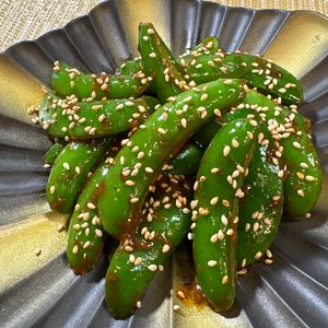 楽ラク手抜キッチン🐶🐾の作ってみた!投稿(スナップエンドウのピリ辛醤油麹ナムル)