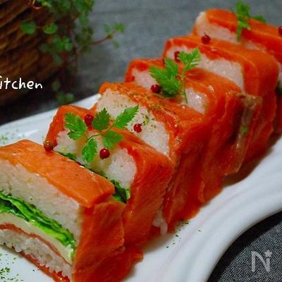 パーティー仕様♪ケーキみたいなサーモン押し寿司