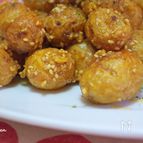 揚げじゃがの甘辛ゴマ味噌がらめ