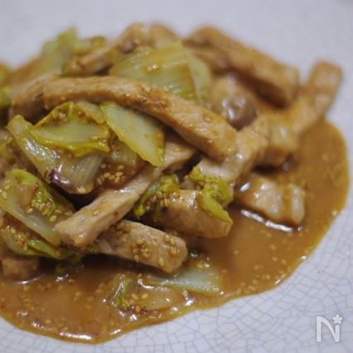 豚肉と白菜のクリーミー胡麻味噌炒め