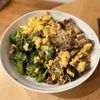 Double-Kの作ってみた!投稿(牛こまとえのきとブロッコリーと卵の旨だし味噌炒め)