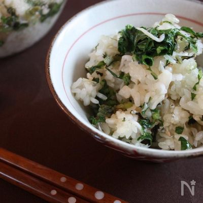 電子レンジで簡単♪かぶとしらすのおこわ