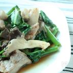 AKBオイスター炒め(アワビ茸・空芯菜・ベーコン)