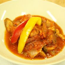 豚肉とお野菜のトマト煮・お味噌風味