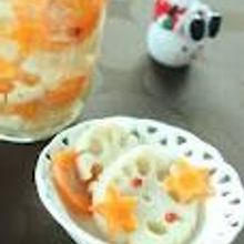 クリスマスレシピ☆雪れんこんと星にんじんのピクルス