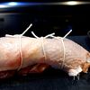 特別な日の一皿『ロールチキンの赤ワイン煮』の工程2