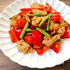 【ご飯が進む！】豚肉と彩り野菜のまろやかオイスター炒め