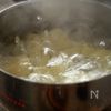 【新じゃがとクレソンのバジルオイルサラダ】の工程1