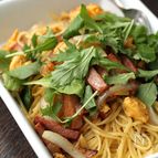 【新タマネギとスパムのチャンプルーパスタ】