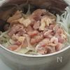 きのこの旨味たっぷり♪【ふわとろ親子丼】の工程2
