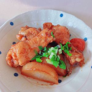 あーちゃん·͜· ♡の作ってみた!投稿(【手羽元と大根のおかか煮】お肉がほろっと♡ボリューム満点！)