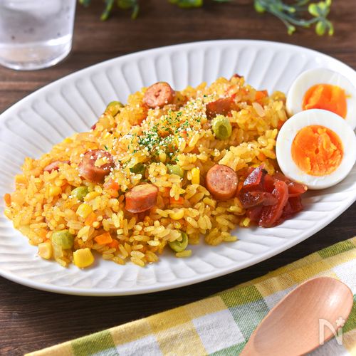 炊飯器におまかせで子ども大喜び♪夏休みごはん│カレーピラフ