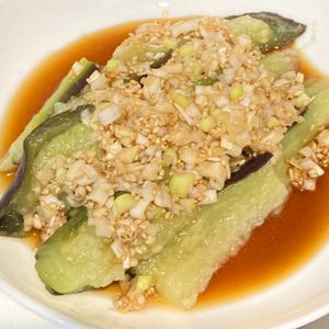 すみれの作ってみた!投稿(簡単副菜♡『レンチン蒸しなす』〜簡単ポン酢の香味だれがけ〜)