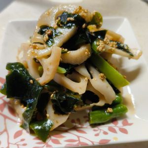 もんぶらん°・*:.。.☆の作ってみた!投稿(レンジでOK《蓮根とわかめの腸活♡中華サラダ》)