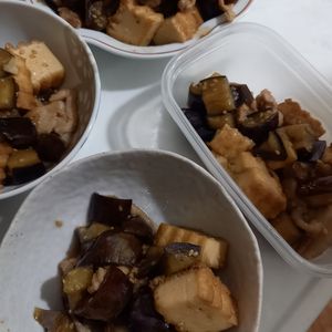852468の作ってみた!投稿(【豚こまなすのごまだれ炒め】ボリュームたっぷり♪ご飯が進む！)