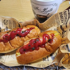 ナムディの作ってみた!投稿(クセになる♡『カレー風味ホットドッグ』パパッとお弁当にも♪)