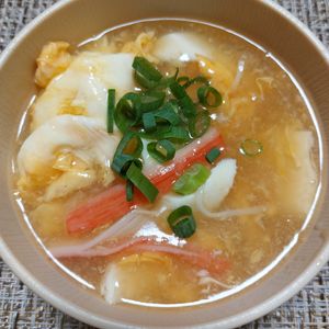 よっこの作ってみた!投稿(崩し豆腐のとろみカニ玉スープ)