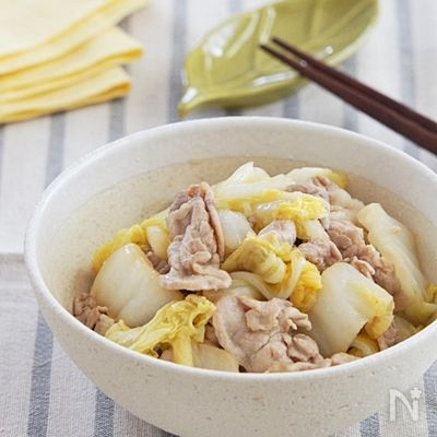 白菜と豚のこっくり梅味噌蒸し