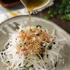 白だしドレッシングで♪シャキッと美味しい大根サラダ
