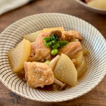 煮込み15分で味染み【鶏肉と大根のオイスター煮】