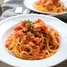 簡単だけど味はレストラン♡海老のトマトクリームスパゲッティ