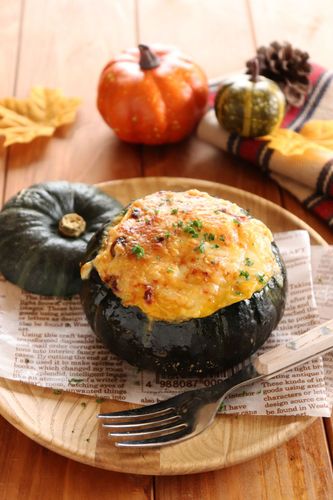ハロウィンにもおすすめ!かぼちゃを丸ごと使った贅沢レシピ