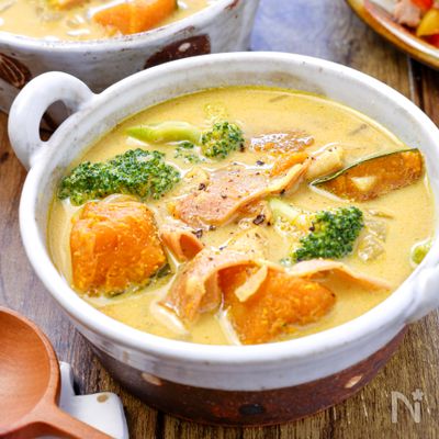 【かぼちゃの豆乳カレースープ】スープだけで大満足♡