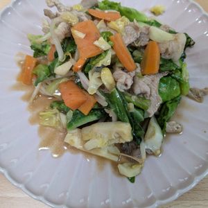 ゆいの作ってみた!投稿(【豚こま肉と野菜のスタミナ炒め】パパッと簡単！ご飯に合う！)