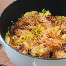 【白菜大量消費！】戻さない春雨が旨味を吸うトロじゅわ肉団子
