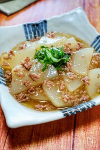 レンチン2分で大根柔らか〜！とろとろ♡大根のそぼろ中華煮