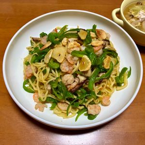 Nao★彡の作ってみた!投稿(夏に食べたいスタミナ麺♪ピーマンとえびの香ばし焼きそば)