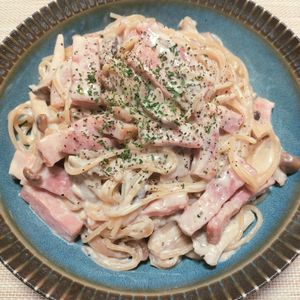 よっこの作ってみた!投稿(ワンパンで簡単！濃厚【きのこのクリームパスタ】)