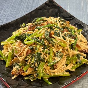 楽ラク手抜キッチン🐶🐾の作ってみた!投稿(レンジでOK《小松菜えのき♡ごまマヨサラダ》)