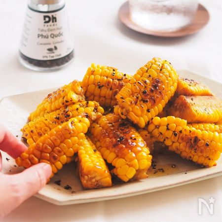 本当に手が止まらない ガーリックバター焼きもろこし By むっちん 横田睦美 レシピサイト Nadia ナディア プロの料理家のおいしいレシピ