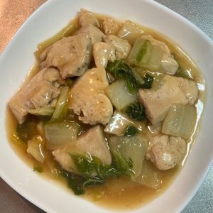 料理上手になり隊の作ってみた!投稿(【鶏むね肉と白菜の旨とろ煮】鶏むね肉×白菜の簡単節約おかず！)