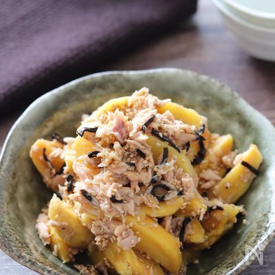 マヨなしでさっぱり♡レンチンさつまいもの塩昆布ツナごまサラダ