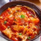 【酸っぱ過ぎない！】子供も喜ぶ鶏肉とじゃがいものトマト煮込み