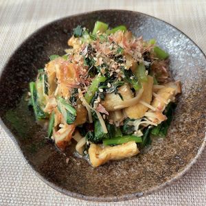 mi♡の作ってみた!投稿(小松菜ならこれ！【小松菜と油揚げのおかか炒め】)