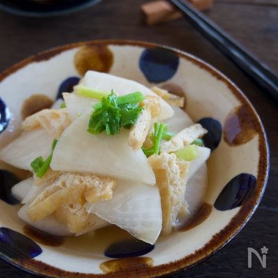シンプルおいしい◎【かぶと油揚げのさっと煮】